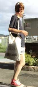 ボーダーのショートパンツのコーデに関する参考画像