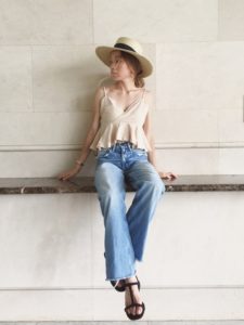 21年夏 レディース麦わら帽子の人気色別コーデや組み合わせ トレンドや30代女性向けの合わせ方 ファッションコクシネル
