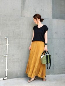 【2020年夏】かごバッグの人気色別コーデの参考画像