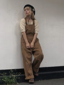 【2020年夏】サファリハットの人気色別コーデの参考画像