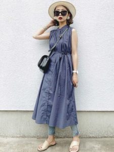【2020年夏】女性トングサンダルの人気色別コーデの参考画像