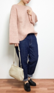 サルエルパンツの春向けコーデに関する参考画像