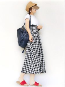 2020夏向けジュートサンダル赤・レッドコーデに関する参考画像