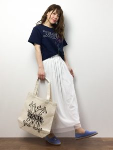 2020夏向けエスパドリーユ青・ブルーコーデに関する参考画像