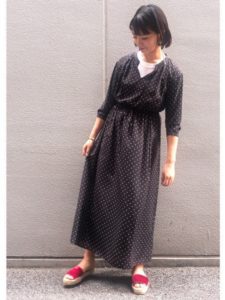 2020夏向けエスパドリーユピンクコーデに関する参考画像