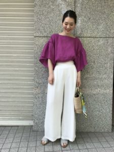 【2020年夏】レディースコンフォートサンダルの人気色別コーデや組み合わせ！トレンドや30代女性向けの合わせ方！