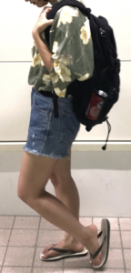 アロハシャツの夏コーデに関する参考画像