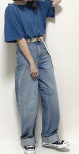 カットソーの春コーデに関する参考画像