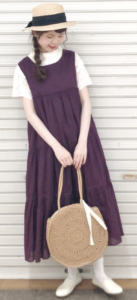 ノースリーブワンピースの春コーデに関する参考画像