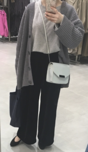 ヒールパンプスの色別コーデに関する参考画像
