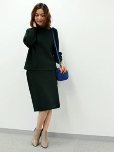 【2020年秋】ニットセットアップの30代レディース向け色別流行コーデの参考画像