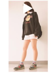 21年秋 ショートパンツの30代レディース向け色別流行コーデ 女性のおすすめ着こなし方 ファッションコクシネル