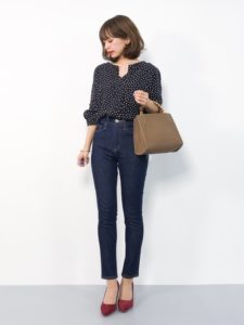 21年秋 レザートートバッグの30代レディース向け流行コーデ 女性のおすすめ着こなし方 ファッションコクシネル