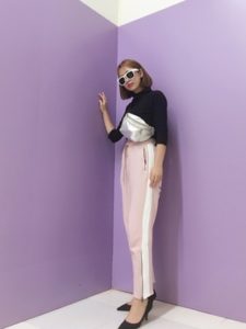 【2020年秋】スウェットパンツの30代レディース向け色別流行コーデの参考画像