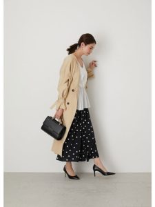 アズールバイマウジーの年齢層に関する参考画像