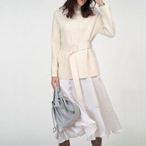 俺の家の話で戸田恵梨香さんが着用しているワンピースブランドの参考画像